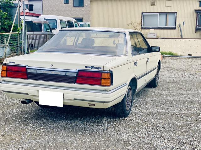グロリア