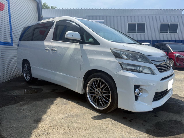 ヴェルファイアハイブリッド2.4 ZR 4WD