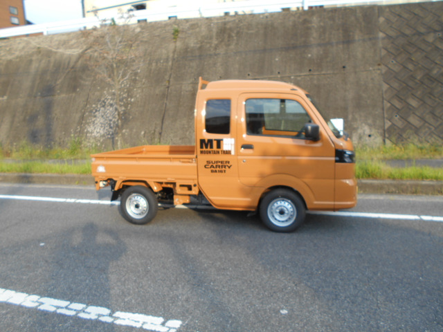 �V�^�X�p�[�L�����[ 4WD A/T
