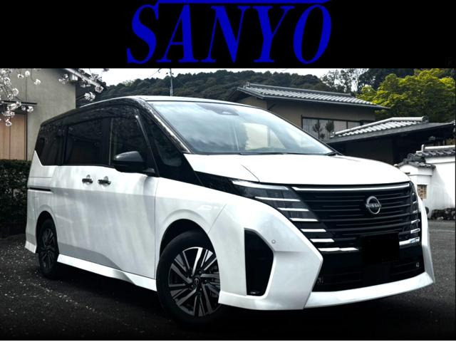 セレナ1.4 e-POWER ハイウェイスターV