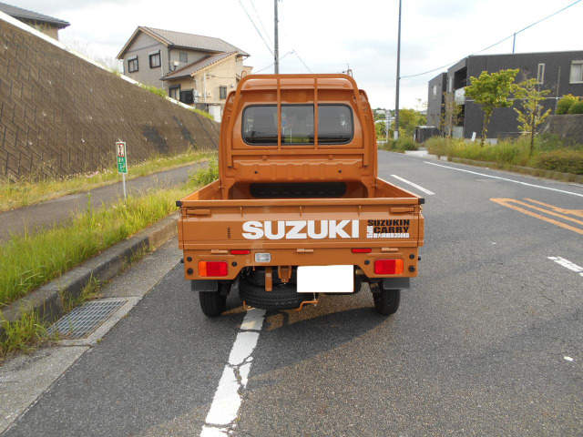 �V�^�X�p�[�L�����[ 4WD A/T