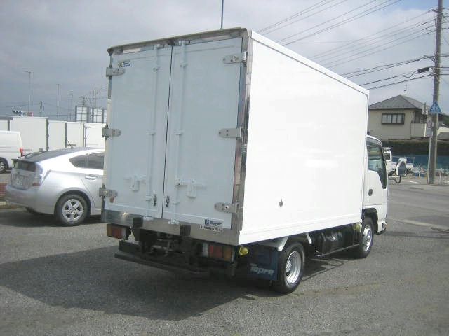 エルフ