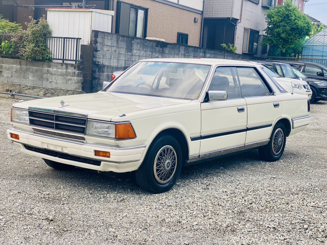 グロリア