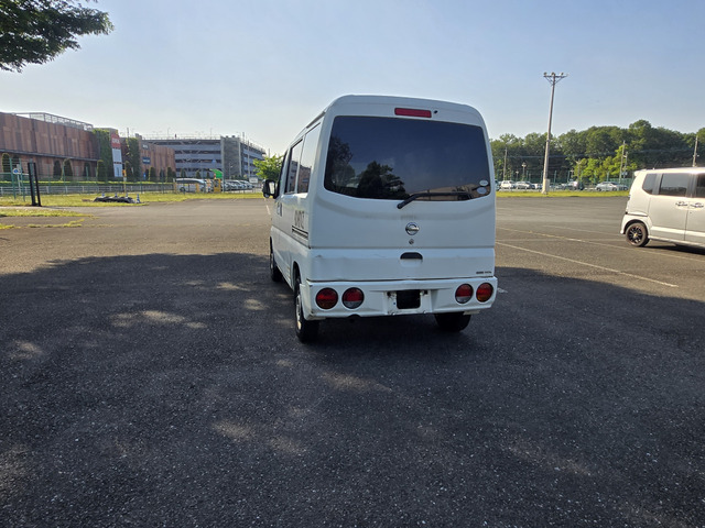 �g���₷���n�b�`�o�b�N�g�����N�ł��B(�x�����z17.8���~�E�����Ɍ���E�^�C�~���O�x���g�����ς�)