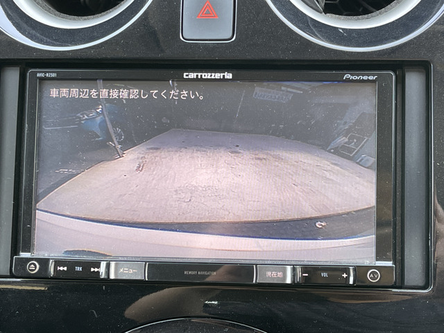 ☆バックカメラ付きで車庫入れが苦手な人も安心♪♪お見逃し無く!!お問い合わせはTEL06-6430-1230 E-mail cars_genesis2007@yahoo.co.jpまで!!☆