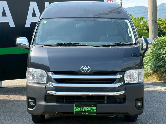 ハイエース2.7 グランドキャビン 4WD