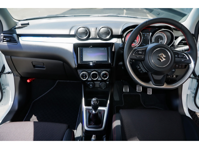 スイフト1.4 スポーツ ZC33S ファイナル エディション