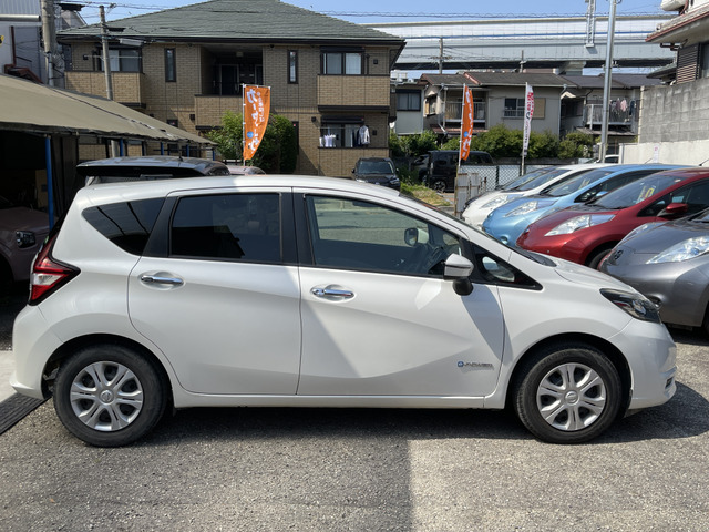 ☆お見逃し無く!!お問い合わせはTEL06-6430-1230 E-mail cars_genesis2007@yahoo.co.jpまで!!☆