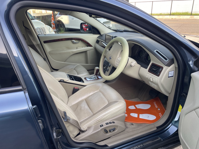 �S���[�Ԃ����Ē����܂��B�i�������ł��ē������Ē����܂��̂ŁA�����̂��q�l�����񂨖⍇���������B�X���������[�ԁA�����g�ł̖��`�ύX�A�\�������n���Ȃǂ̉��i��}���邲���@������Ăł��܂�!