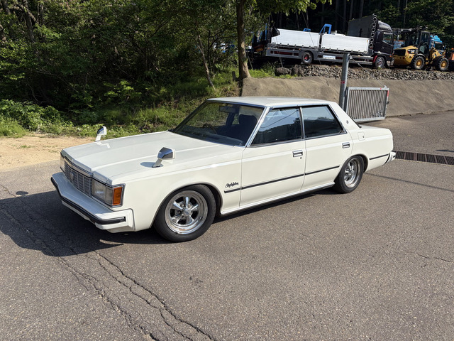 クラウン(トヨタ) スーパーサルーン 中古車画像