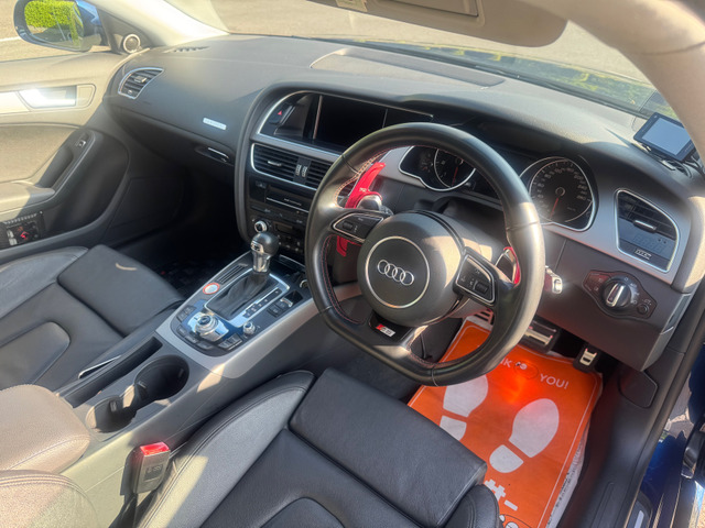A5スポーツバック2.0 TFSI クワトロ 4WD