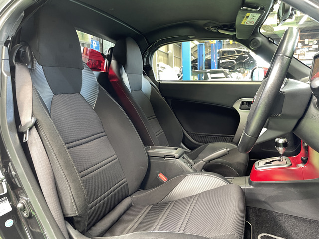 ���C�ӕی����t�@�C�i���V�����v�����i�[�̎��i���������A�h�o�C�U�[�����J�ɂ��ē������Ă��������܂��B