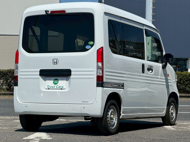 N-VAN