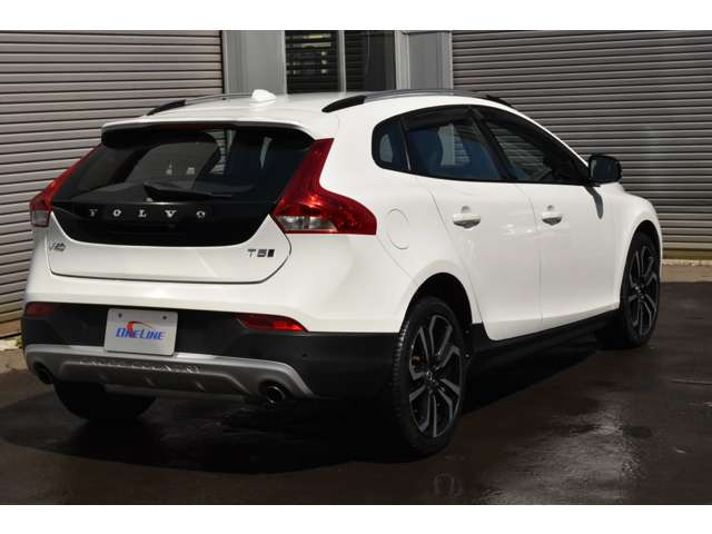 V40クロスカントリーT5 AWD サマム 4WD