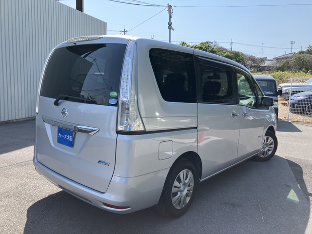 セレナ2.0 20X S-HYBRID