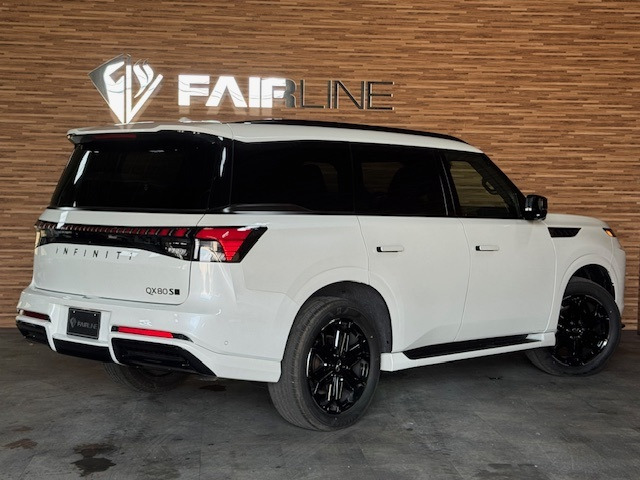 QX80