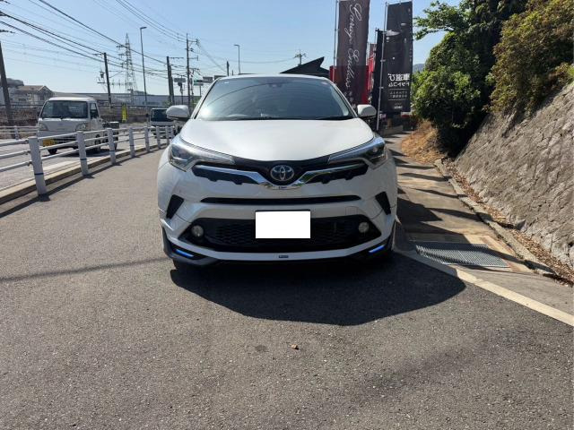 C-HRハイブリッド 1.8 G
