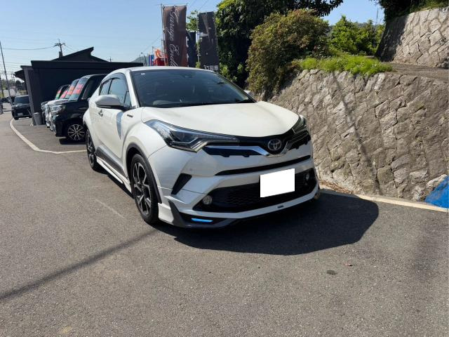 C-HRハイブリッド 1.8 G
