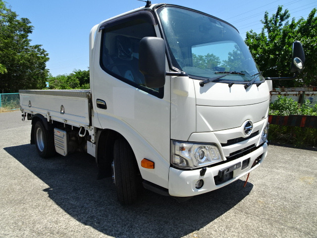 デュトロ4.0 全低床 ディーゼル 4WD