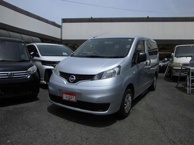 NV200バネットバン1.6 チェアキャブ 車いす2名仕様