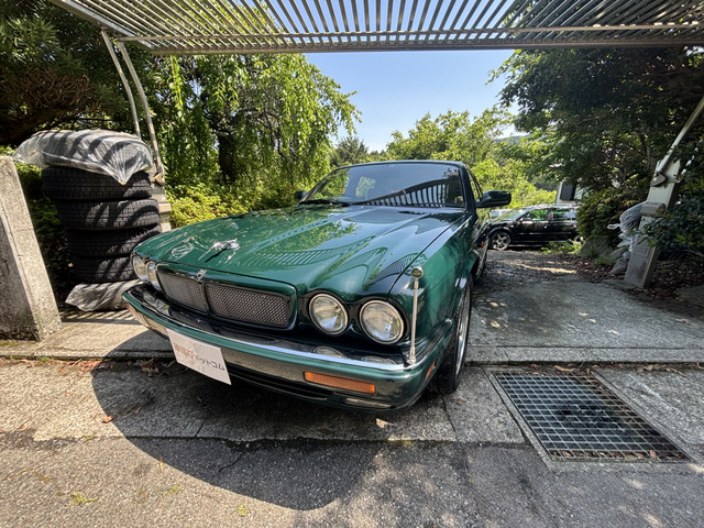 XJXJR 4.0 スーパーチャージド