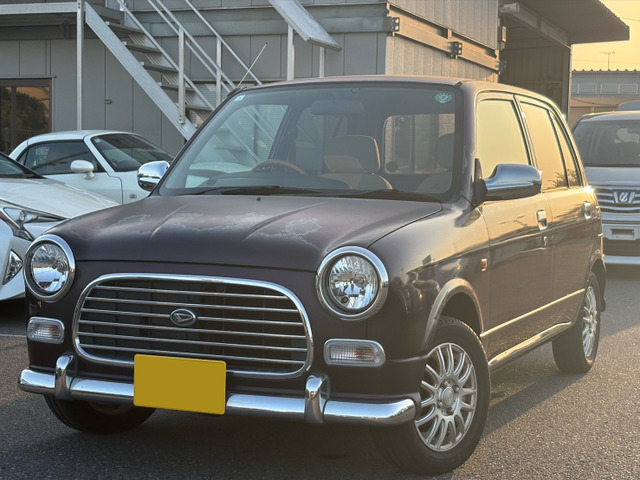 ミラジーノベース