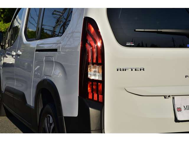 �y�A�t�^�[�T�[�r�X�z���Ђł͂��w�������܂���������C��������悤�A�A�t�^�[�T�[�r�X�̊������ɂ��w�߂Ă���܂��B�ύڎ�2�� ���Џ��L���25�䊮��(���ׂă����^�J�[�o�^�ی������ς�)