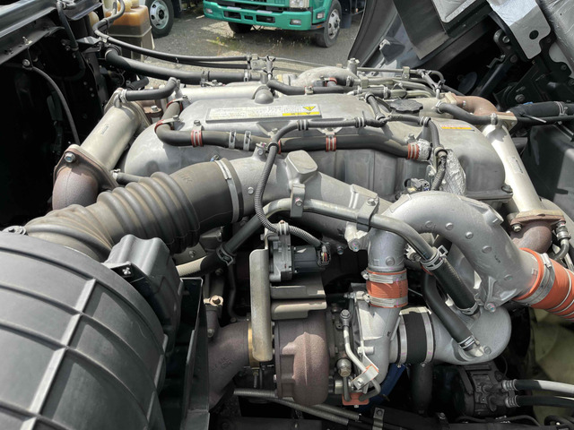 �G���W���^��6UZ1