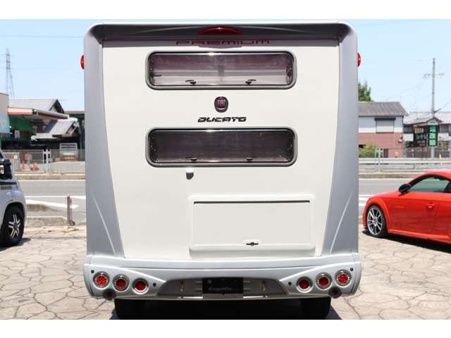 �f�W�^���C���i�[�~���[�����ڂ��Ă���܂��B��68,000