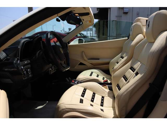�f�C�g�i�X�^�C���V�[�g�E��330,000