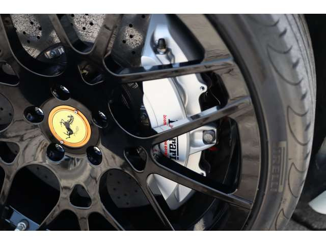 �J���[�h�L�����p�[�E��125,000