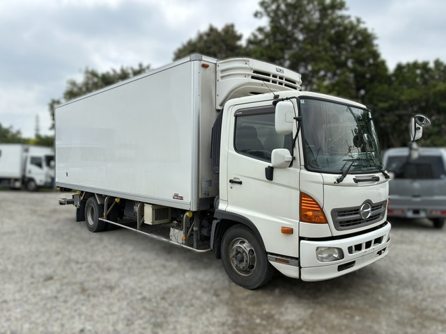 レンジャー冷蔵冷凍車