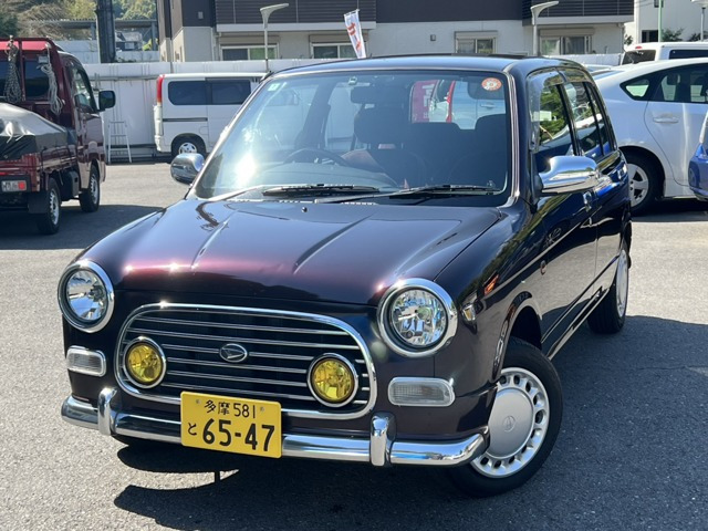 ミラジーノベース
