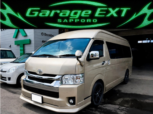 ハイエース2.7 グランドキャビン ファインテックツアラー 4WD