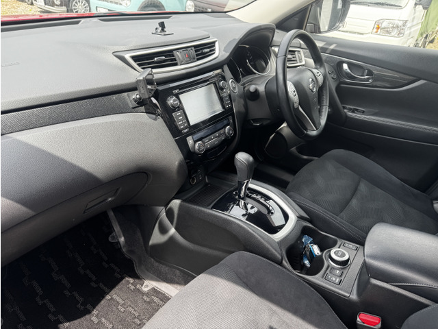 ��1��1�䒚�J�ɐ��|�����Ē����Ă���܂��B�����X�`�[�����A�������f�_���œO����������q�l�ɉ��K�ɂ��߂�������������悤�S�����Ă���܂���