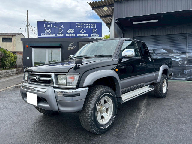 ハイラックススポーツピックアップ 2.4 エクストラキャブ ワイド ディーゼル 4WD