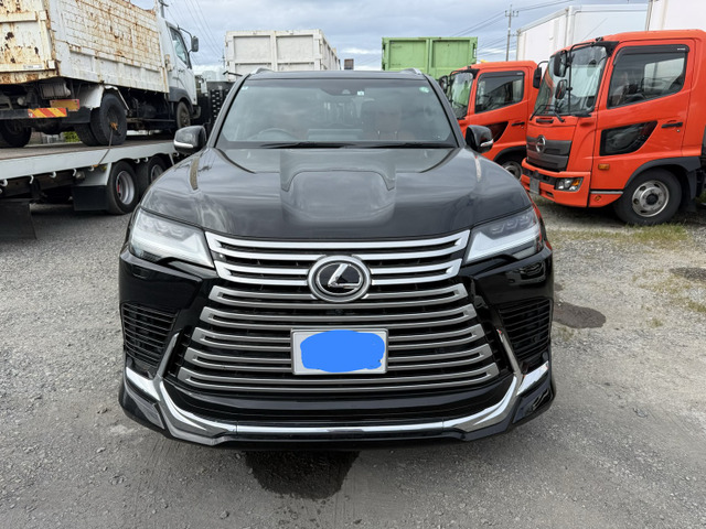 LX600 エグゼクティブ 4WD