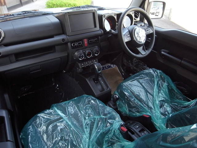 ジムニーノマド1.5 FC 4WD