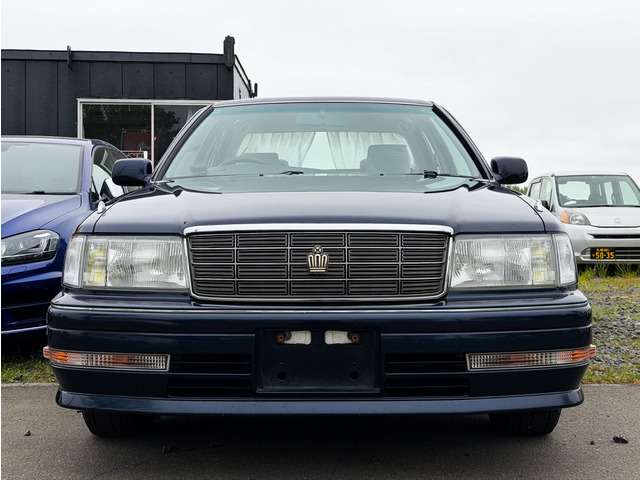 クラウン2.5 ロイヤルサルーン Four 4WD