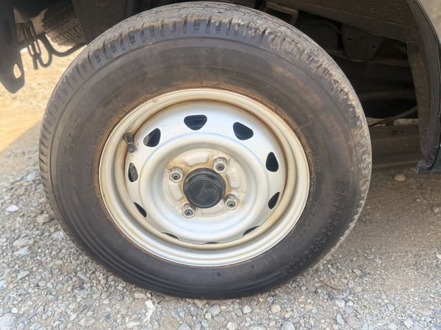 ピクシスバンクルーズ 4WD
