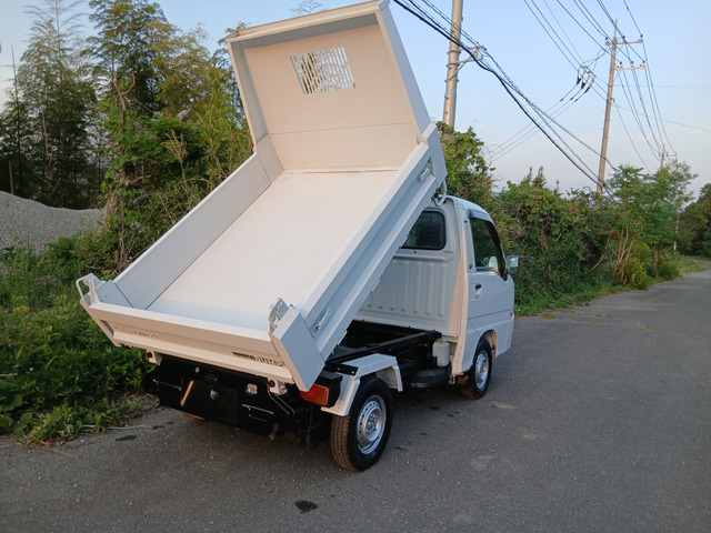 サンバートラック
