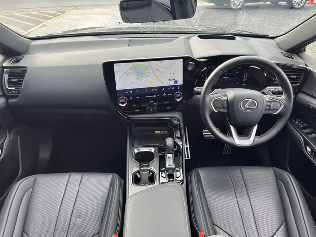 NX350h Fスポーツ