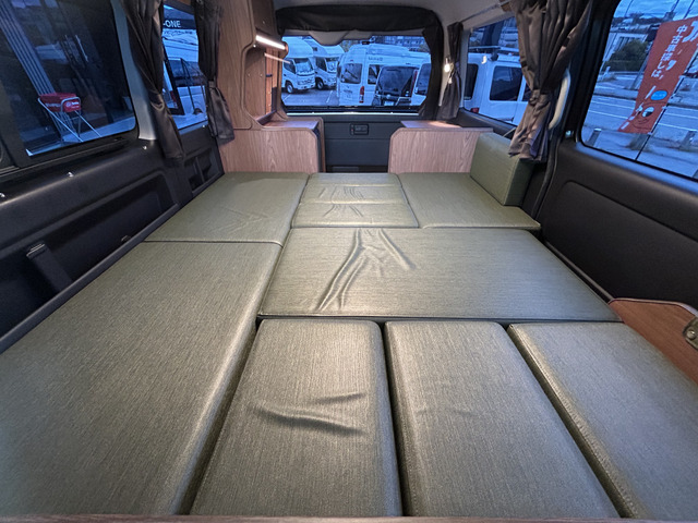 �_�C�l�b�g���ȒP�Ƀx�b�h�W�J���\�ł�!���@��185cm&times;150cm�ƂȂ��Ă���܂�!
