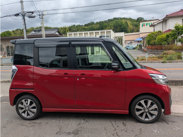 eKスペースカスタムT e-アシスト 4WD