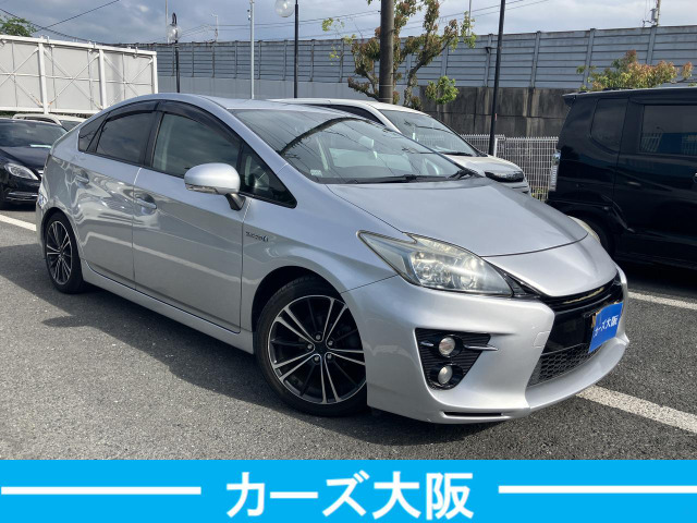 プリウス1.8 S