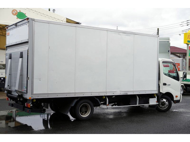 �o���E�g���b�N���A���݌�200��ȏ�!!���Ђ�HP�����񂲗����������Bhttp://www.vantruck.co.jp/index.htm
