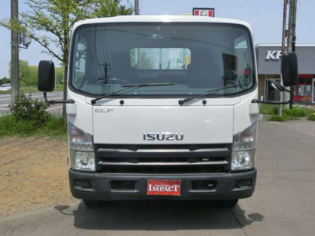エルフ3.0 フルフラットロー ディーゼル 4WD