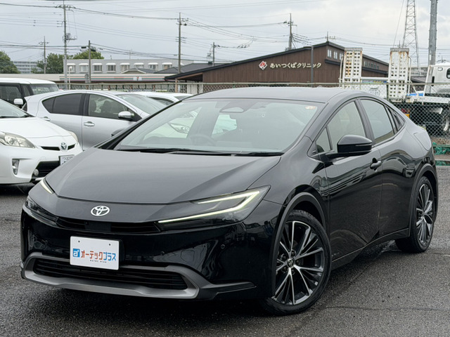 プリウス2.0 G E-Four 4WD