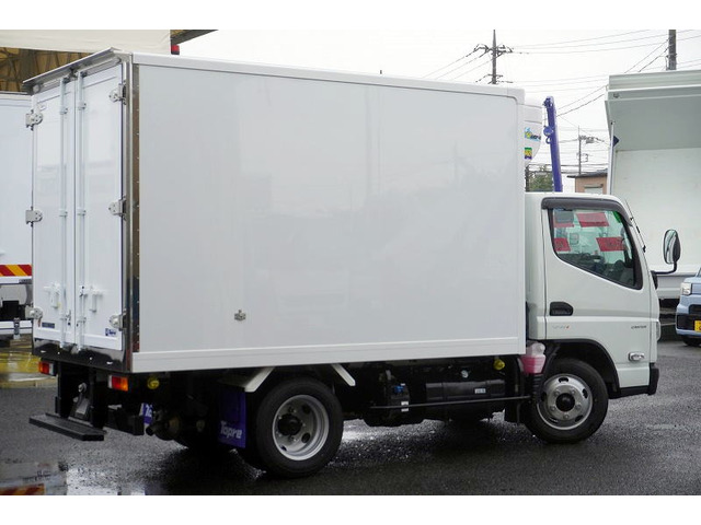 �o���E�g���b�N���A���݌�200��ȏ�!!���Ђ�HP�����񂲗����������Bhttp://www.vantruck.co.jp/index.htm