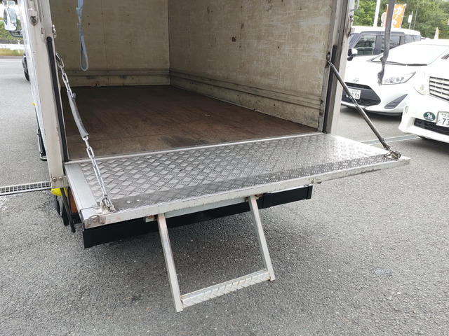 �y�J�̓������v�z �J�̓����ɒ��ÎԂ͑I�тɂ����ł���ˁB�ł����X�Ȃ���S�B�d�b�\��𒸂���Ζ��邢�������ֈړ����Ă����܂��B�������育�����������܂���(^^)v